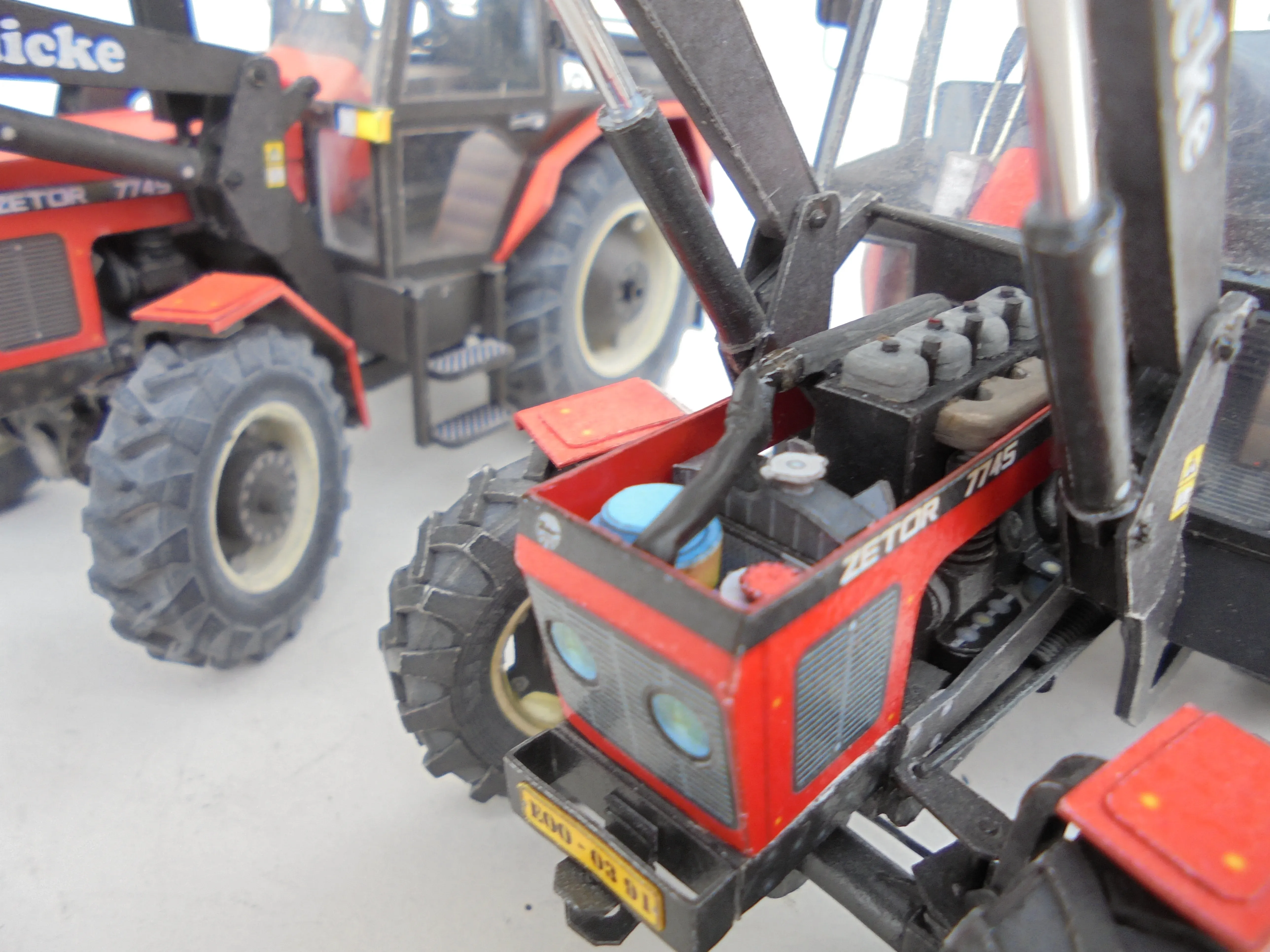 Traktor Zetor 7745 s nakladačom Quicke